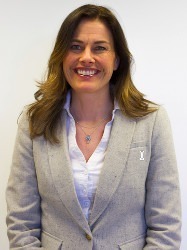 Portrait of Torunn Gjelsvik smiling